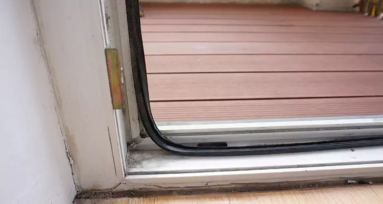 Why Choose Us for Leaking Sliding Glass Door Repair in Golden Glades, FL?