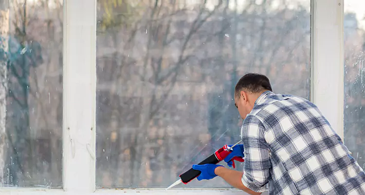 Repair Sliding Closet Doors Not Moving in Golden Glades, FL