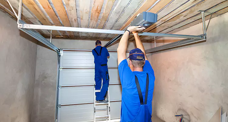 Garage Door Opener Technician in Golden Glades, FL
