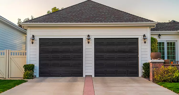 Residential Local Garage Door Repair in Golden Glades, FL