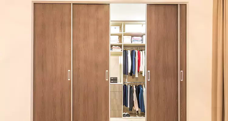 Sliding Closet Wardrobe Repairs in Golden Glades, FL