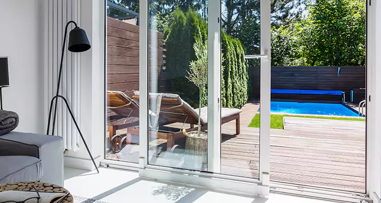 Fixing A Sliding Screen Door Roller in Golden Glades, FL